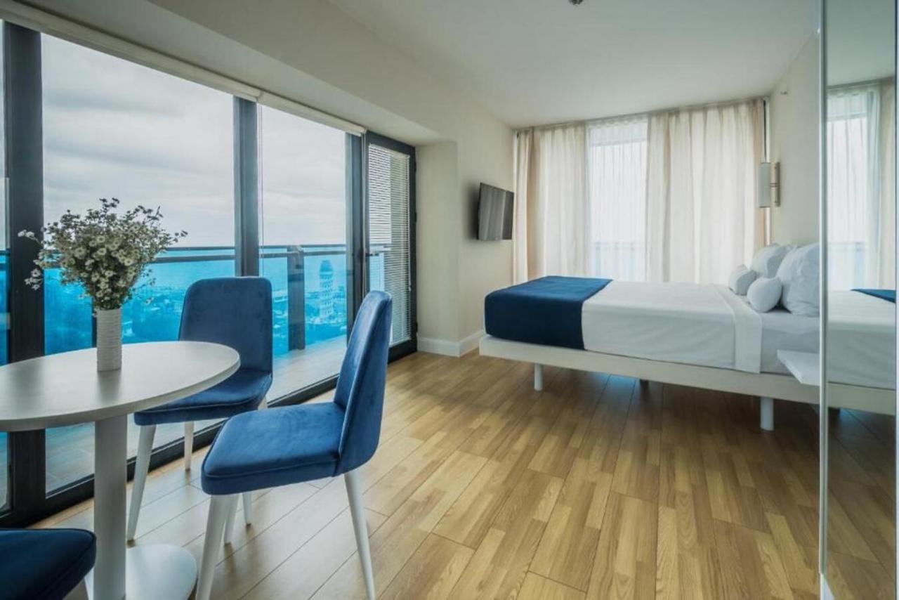 Seaside Resort In New Orbi Twins Batumi Exterior photo